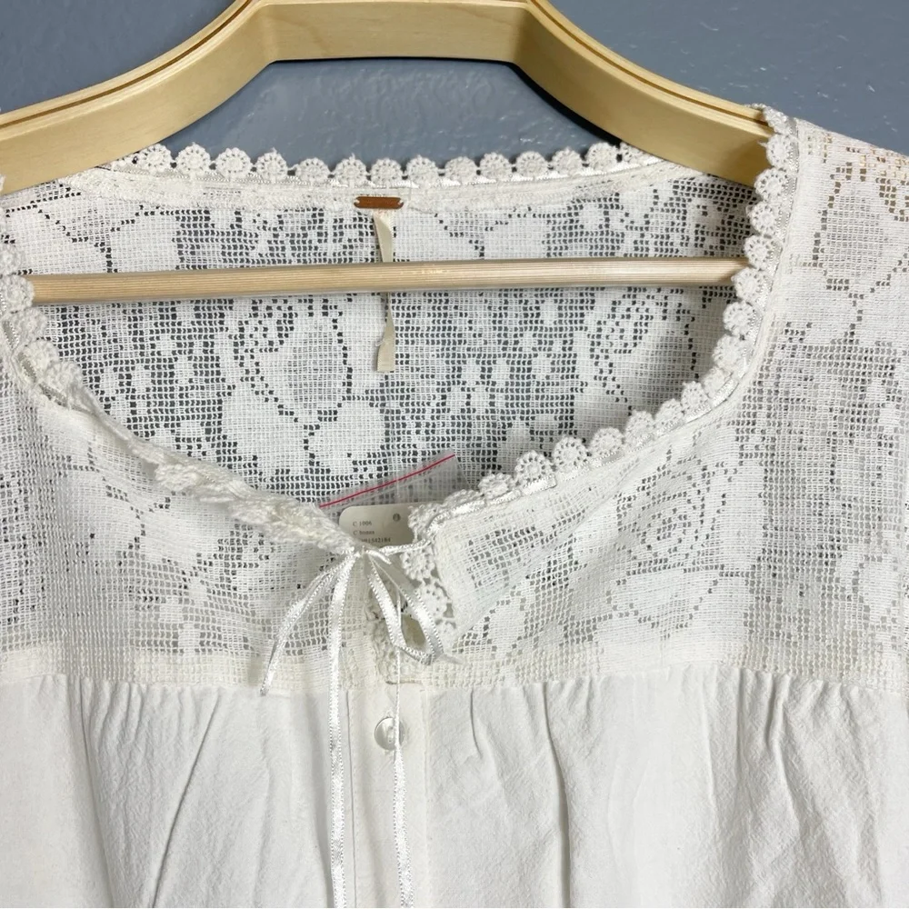 NWT Free People Meadows Embroidered Cropped Top Size M - Picture 3 of 6